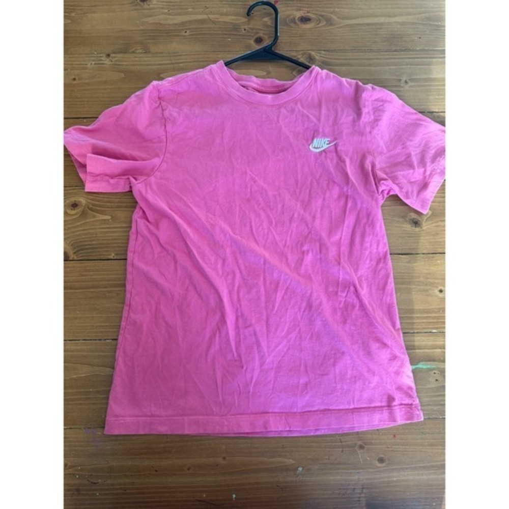 Nike Tee Pink Youth Kids Size S Short Sleeve Cotton Casual Logo
